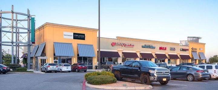 Shopping Center in Schertz